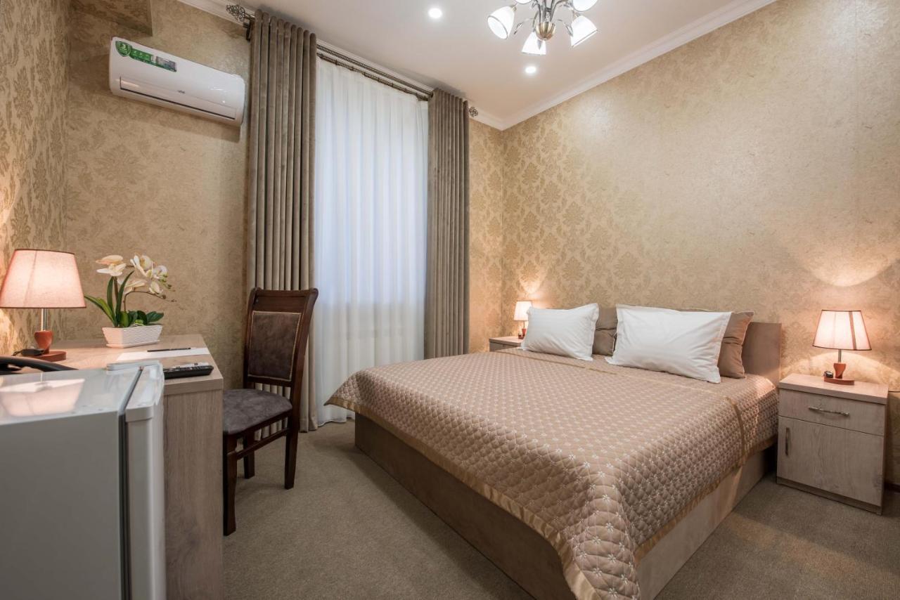 Huzur Hotel Tașkent Exterior foto